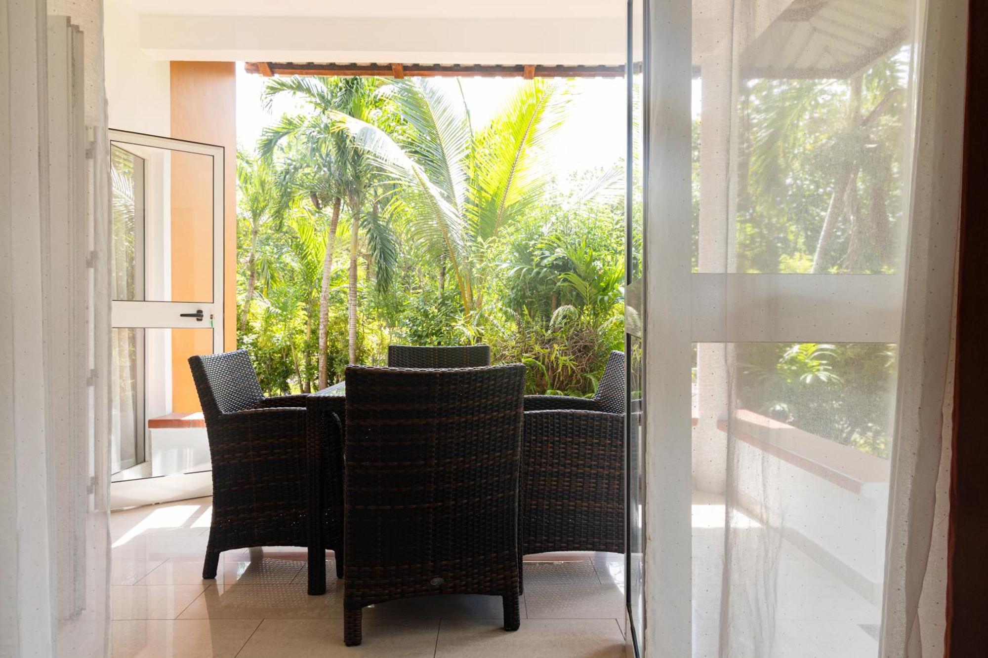 Praslin Paradise Baie Sainte Anne Luaran gambar